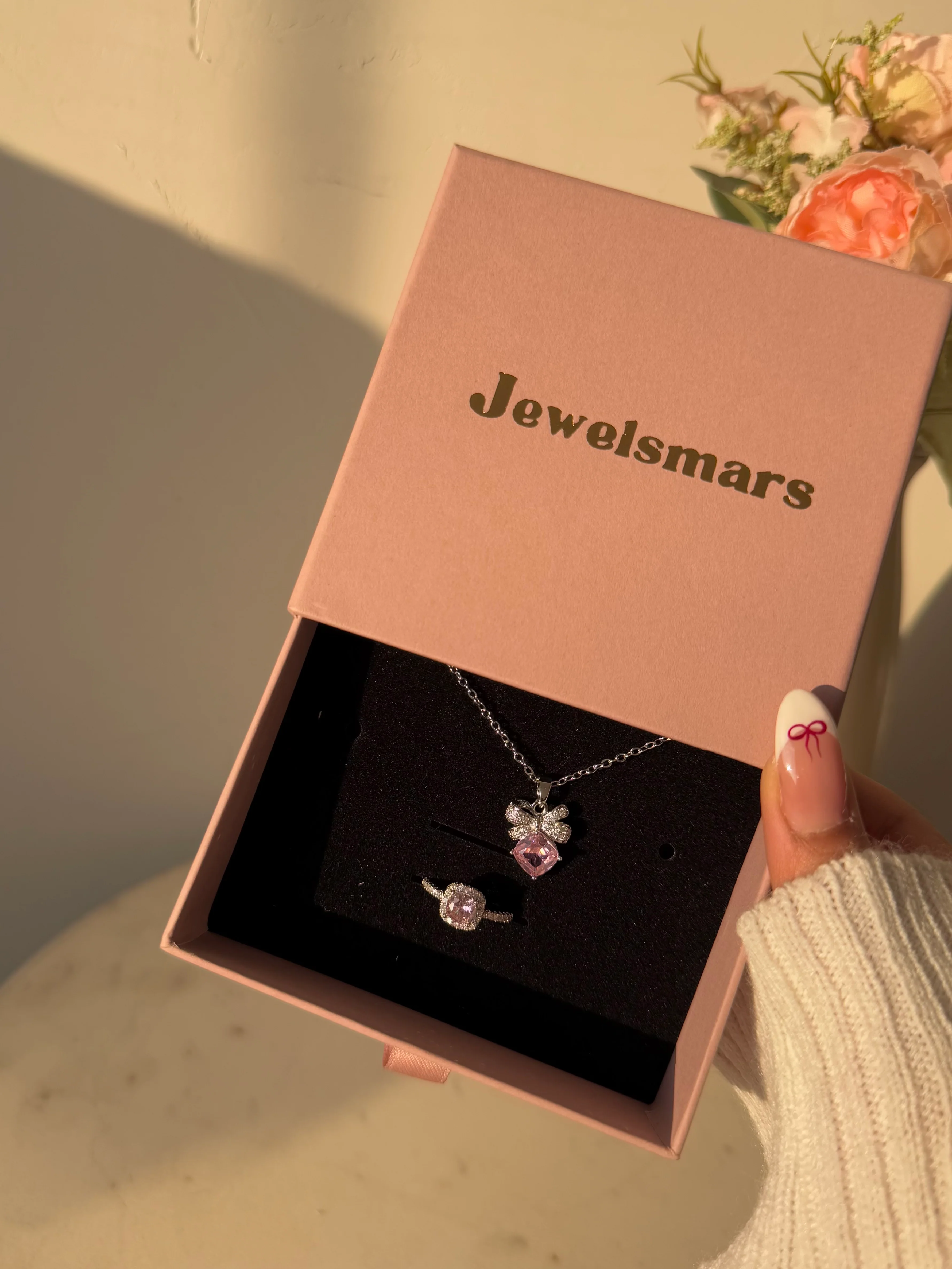 Luxe Pink Gift Box Her - Image 2