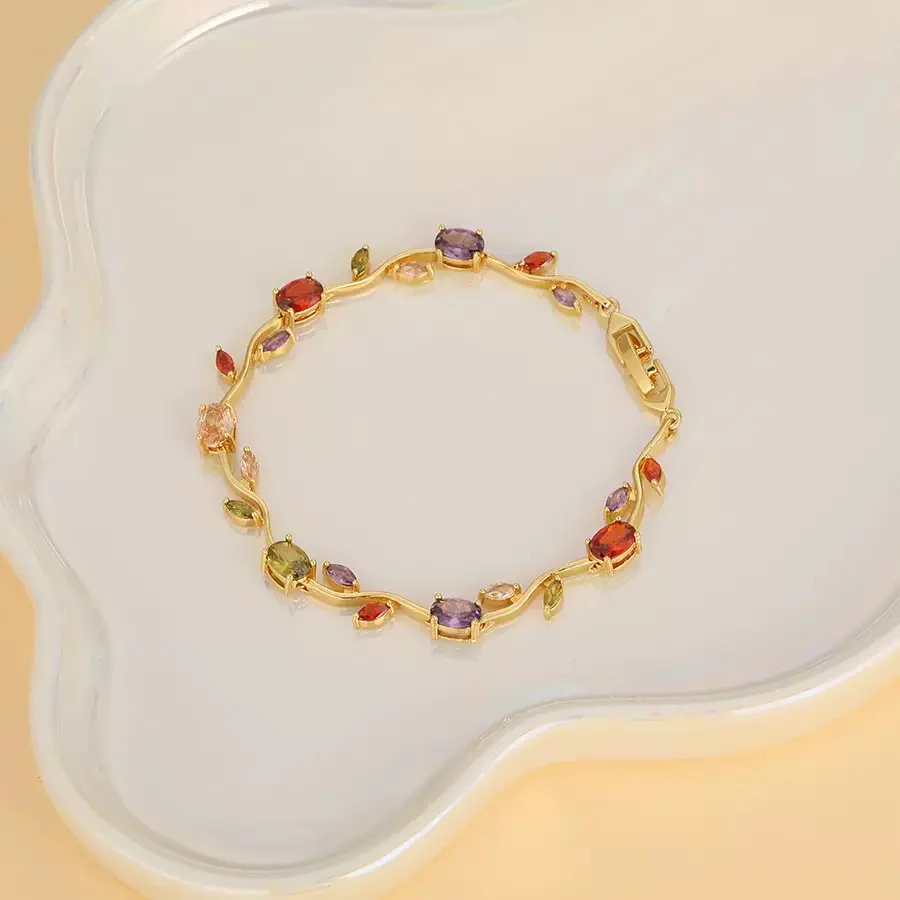 Magical Muse Tulip Bracelet - Image 3