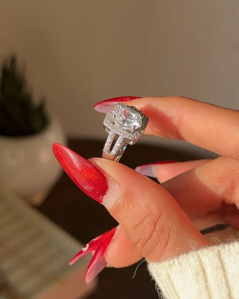 Main character Square-cut Ring - Image 2