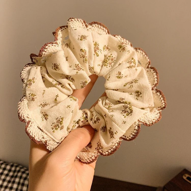 Maple Prints Scrunchie - Image 3