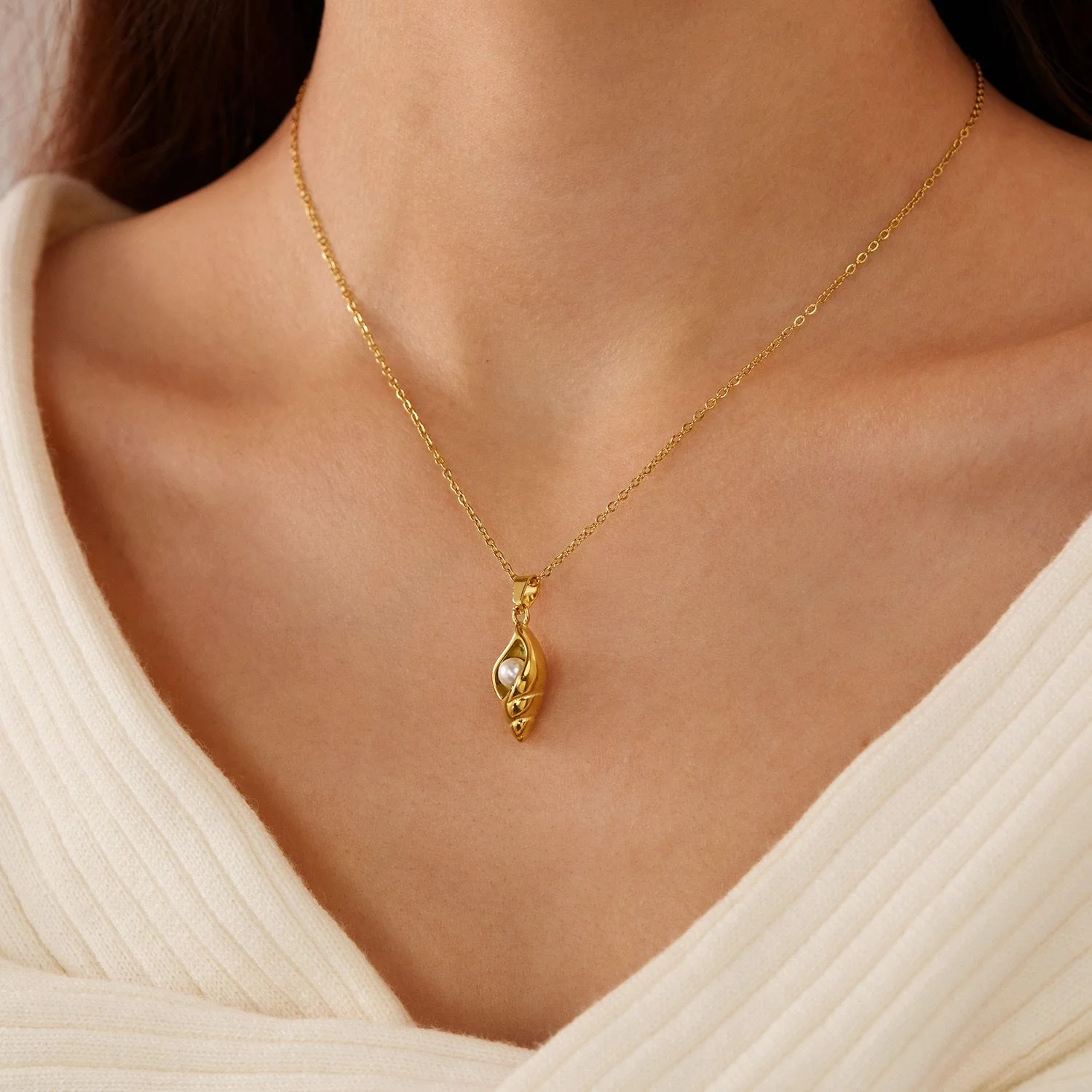 Marina Pearl Necklace