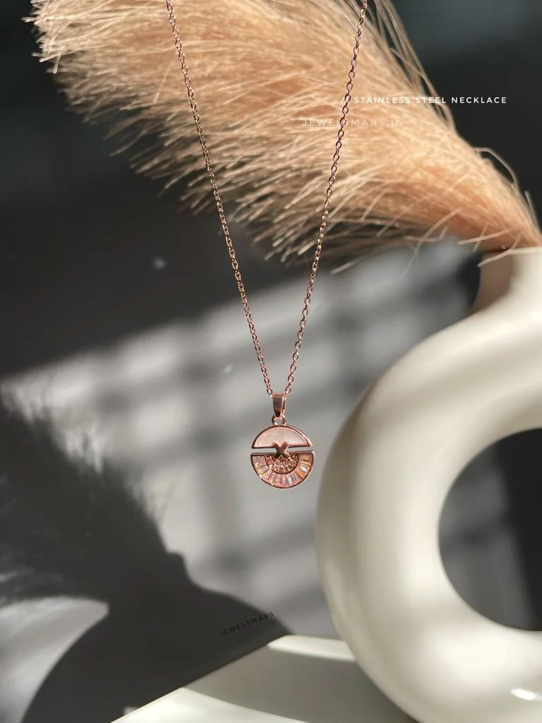 Martini Necklace (stainless steel) - Image 3