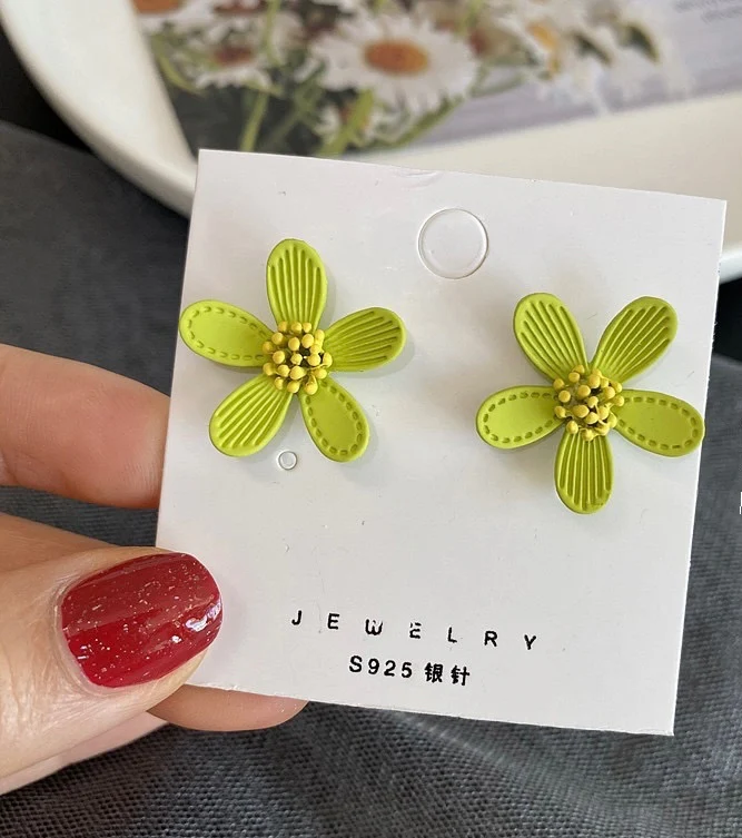 Matcha Willow Earrings - Image 2