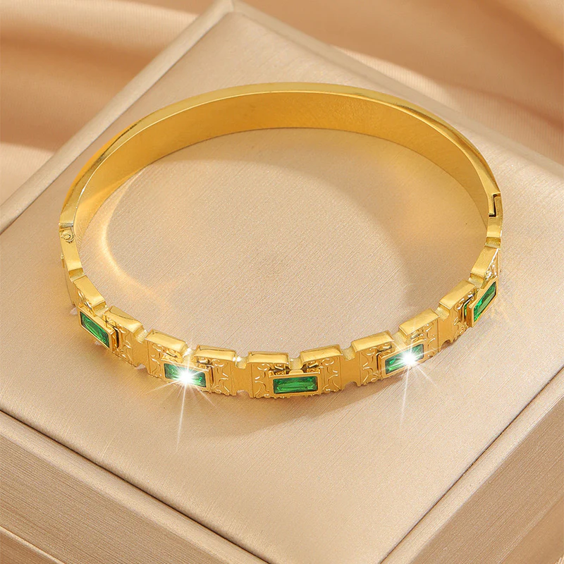 Vintage vibes Green Bracelet - Image 6