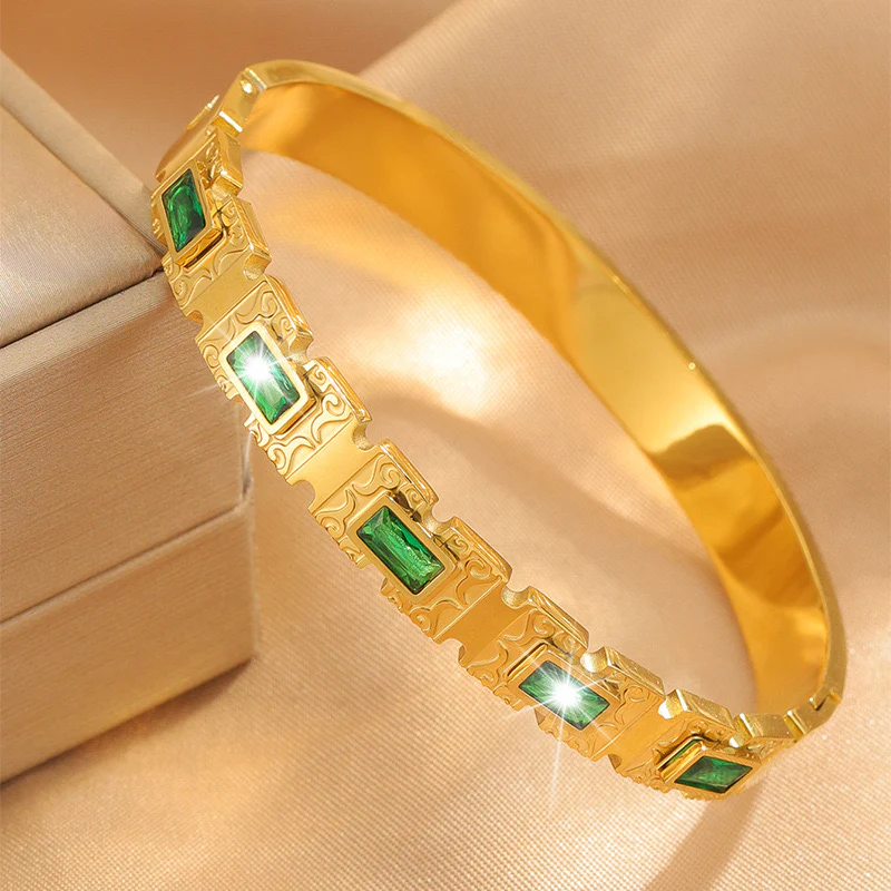 Vintage vibes Green Bracelet - Image 8