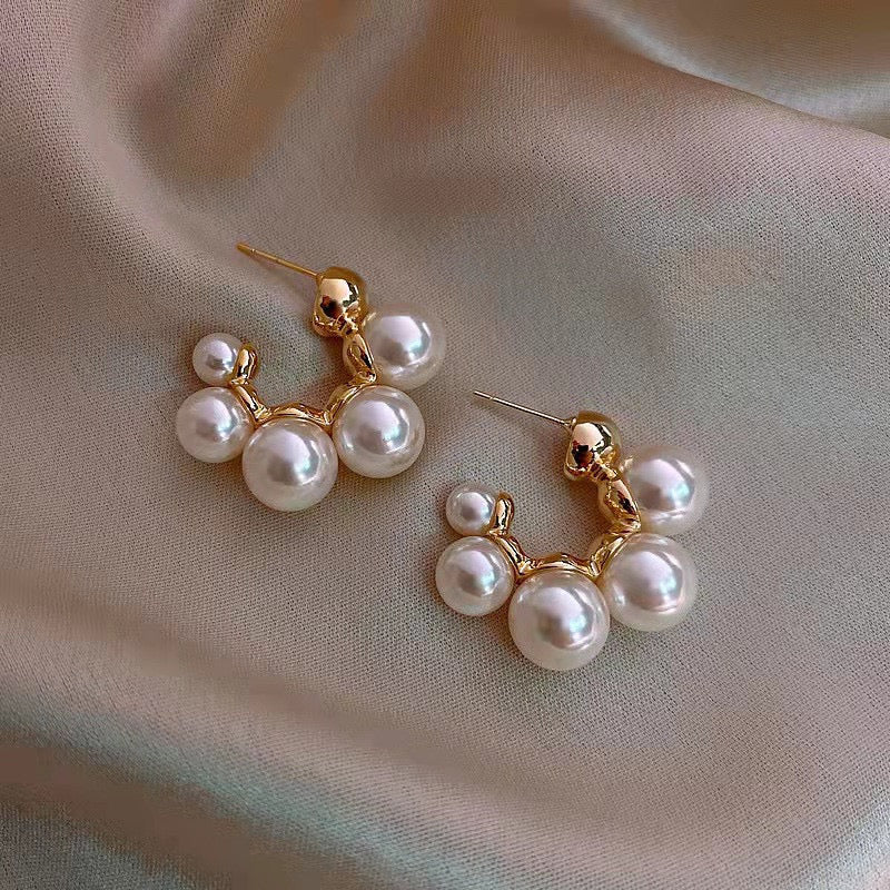 Me n my Pearls Earrings