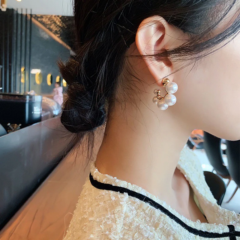 Me n my Pearls Earrings - Image 4