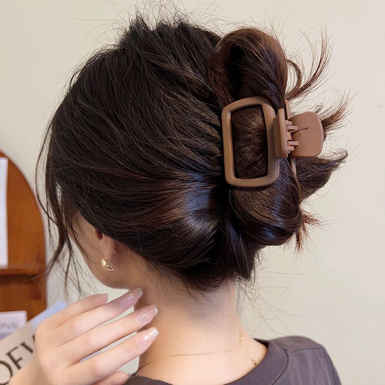 Melissa Statement claw clips - Image 3