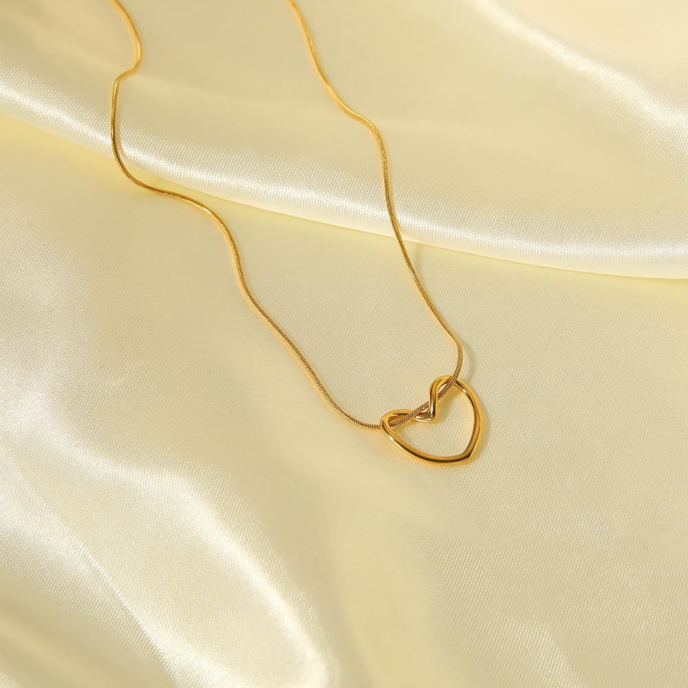 Melody Heart Necklace - Image 3