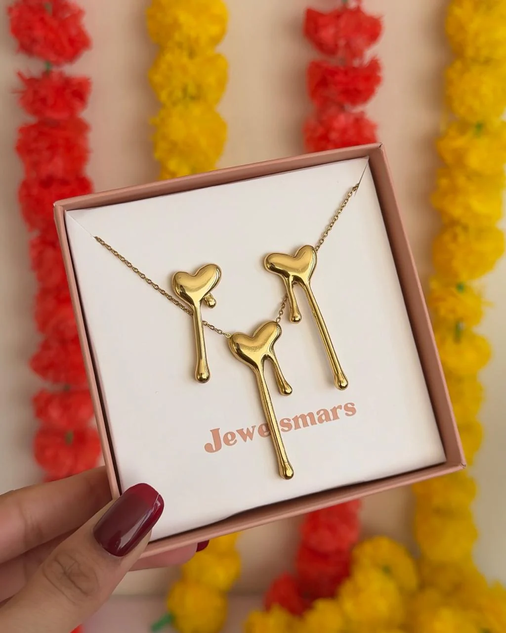 Melting Heart Trendy Gift Combo - Image 3