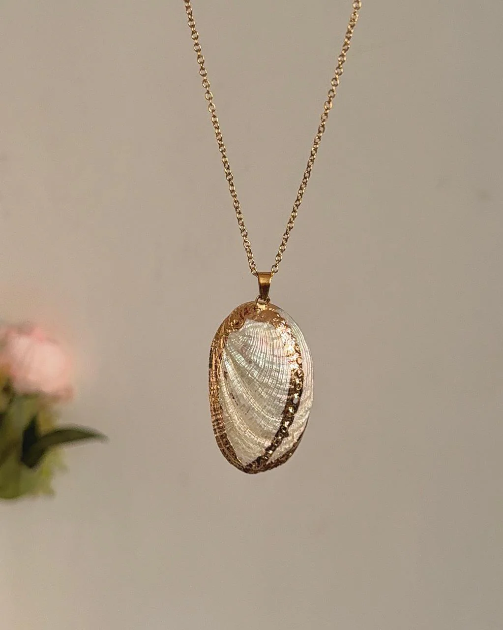 Mermaid Memoir Necklace - Image 3