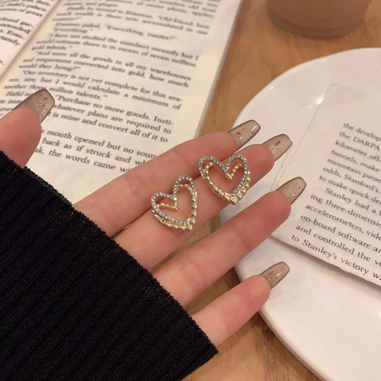 Merry Heart Earrings - Image 4