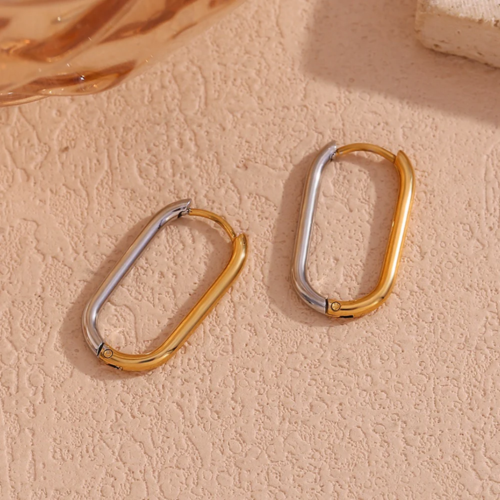 Metal Contrast Hoop Earrings - Image 4