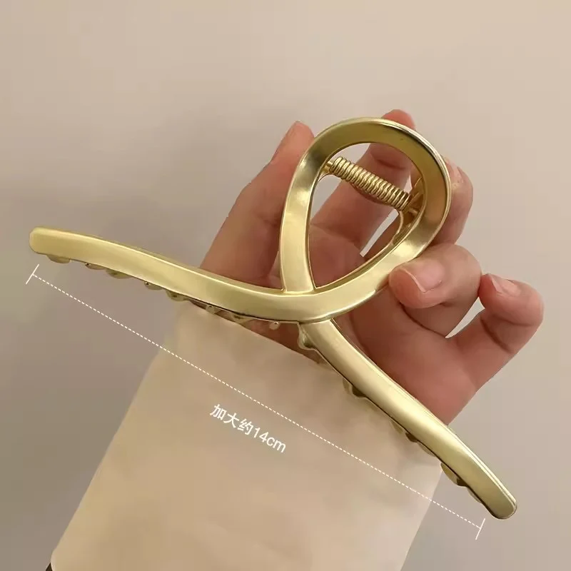 Metallic Grip Hair Claw - Image 6