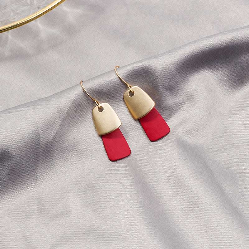 Metro Scarlet Earrings - Image 4