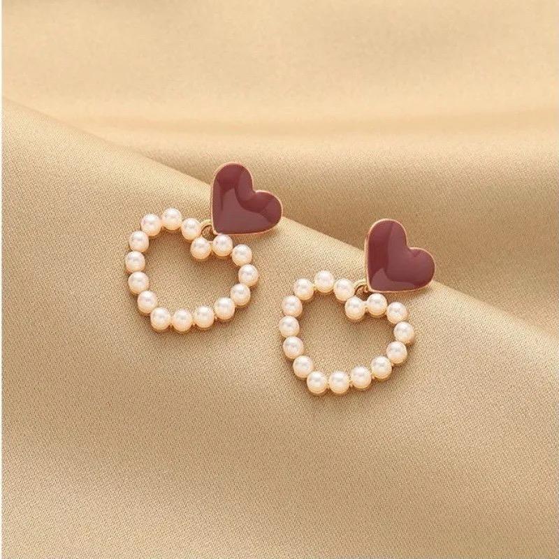 Mi Amour Heart Earrings - Image 4