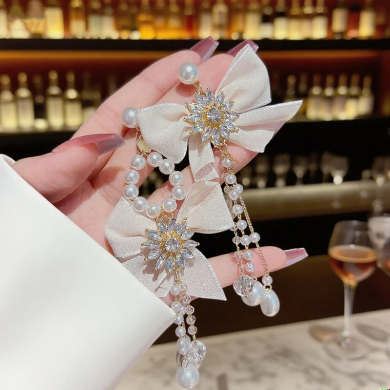 Midnight Martini Mistmatched Earrings - Image 3