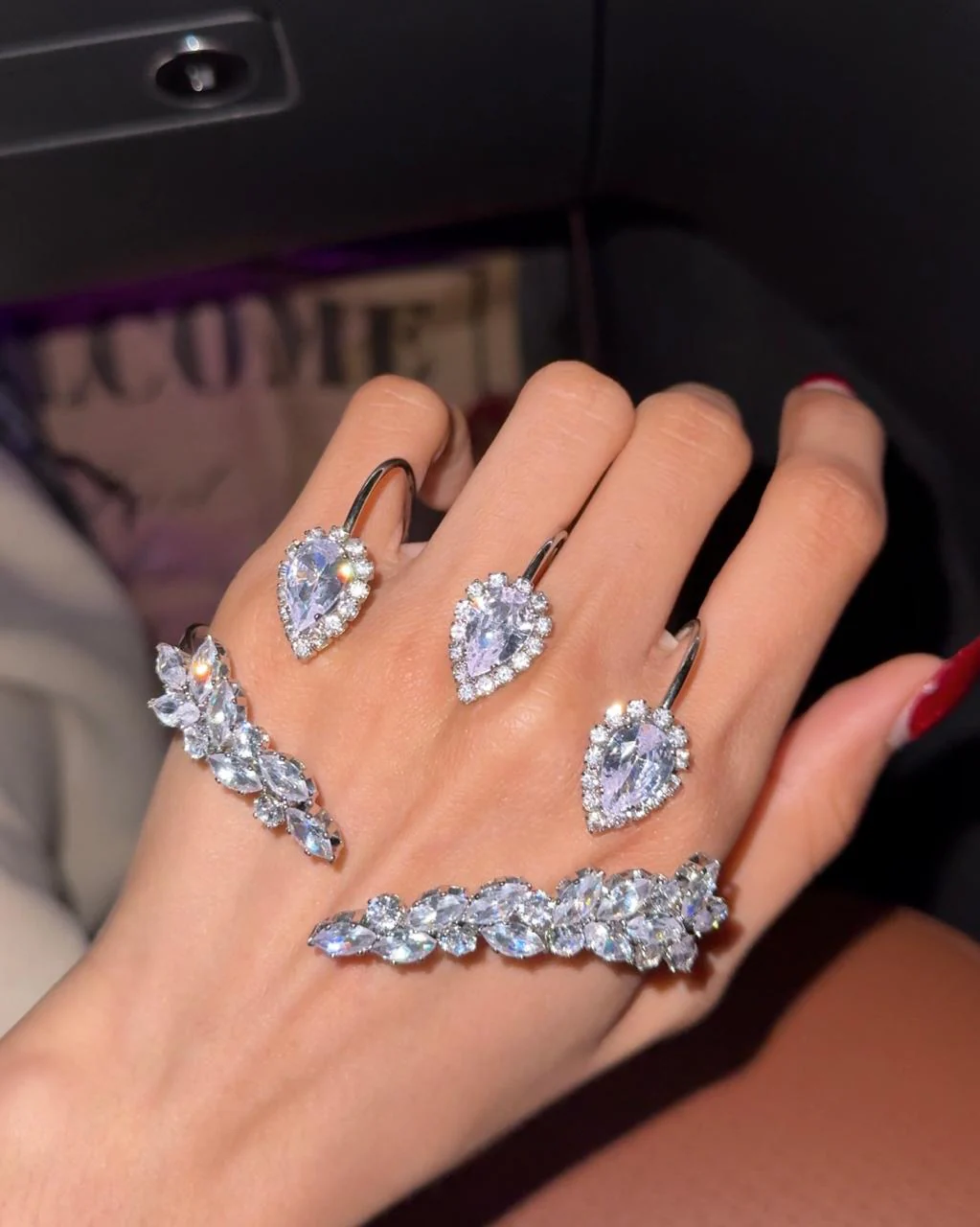 Midnight Spark Rhinestone Hand Jewellery - Image 8