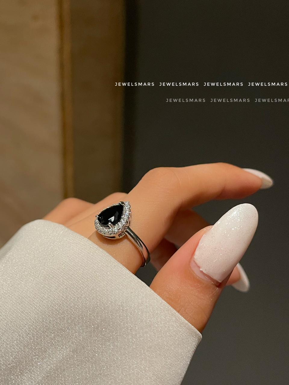 Millie Drop Ring- black - Image 2