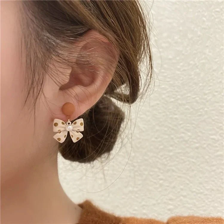 Mini Bow Earrings - Image 4