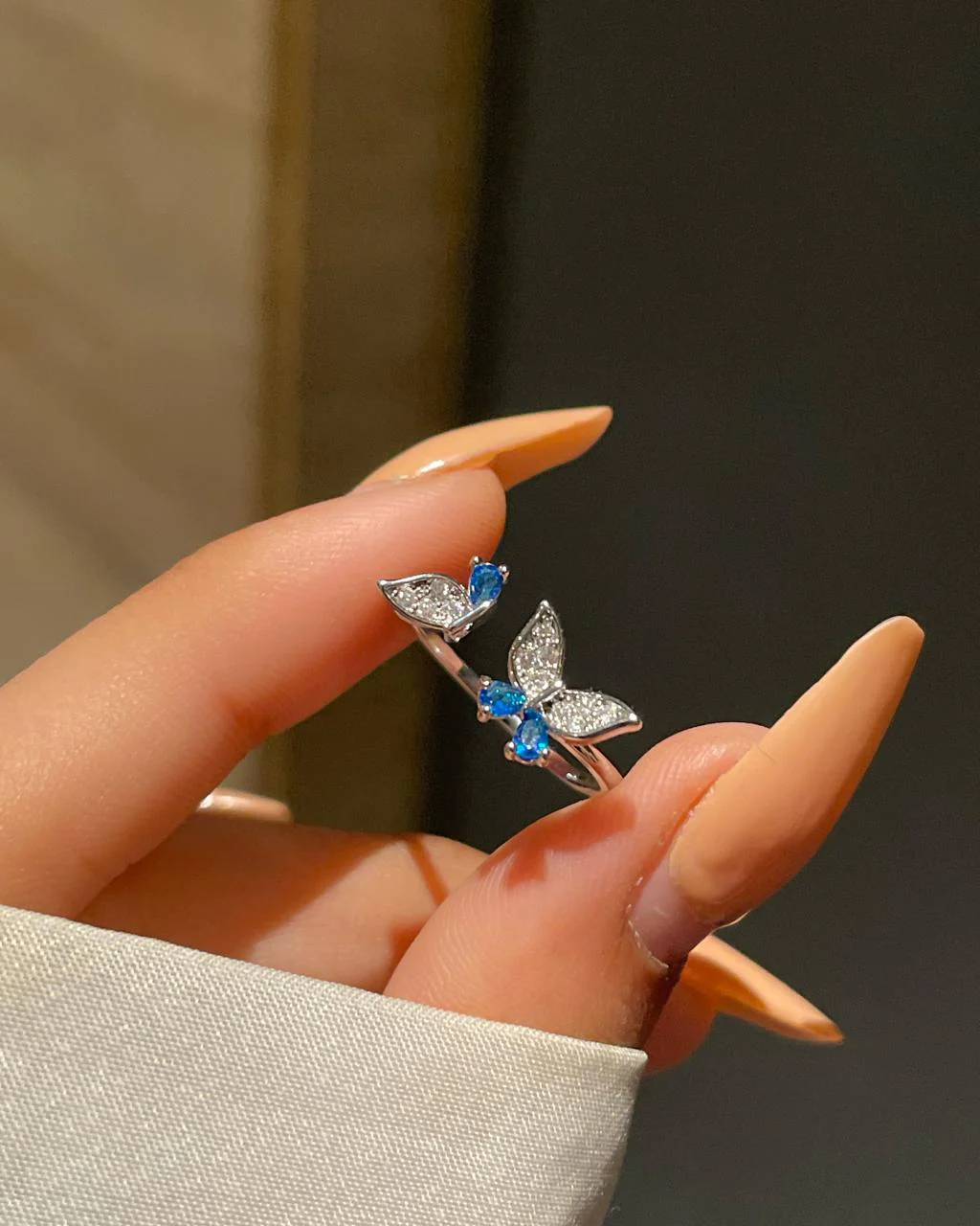 Mini Butterfly Ring- royal blue - Image 3