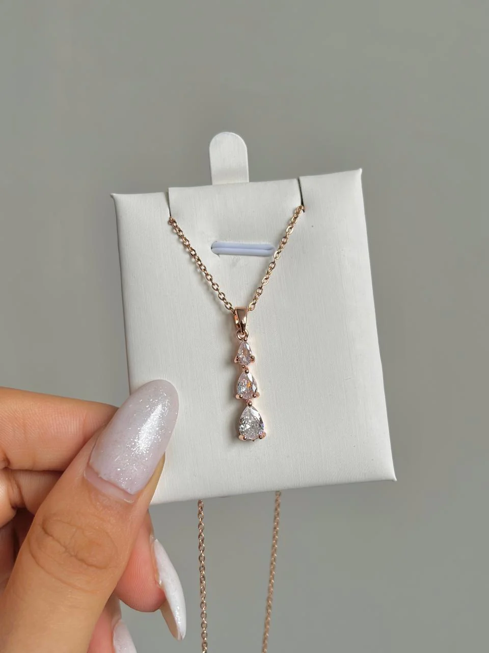 Minimal Drop Necklace