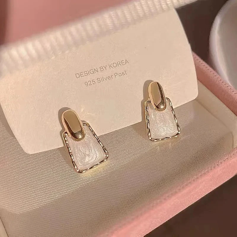 Minimal Earrings