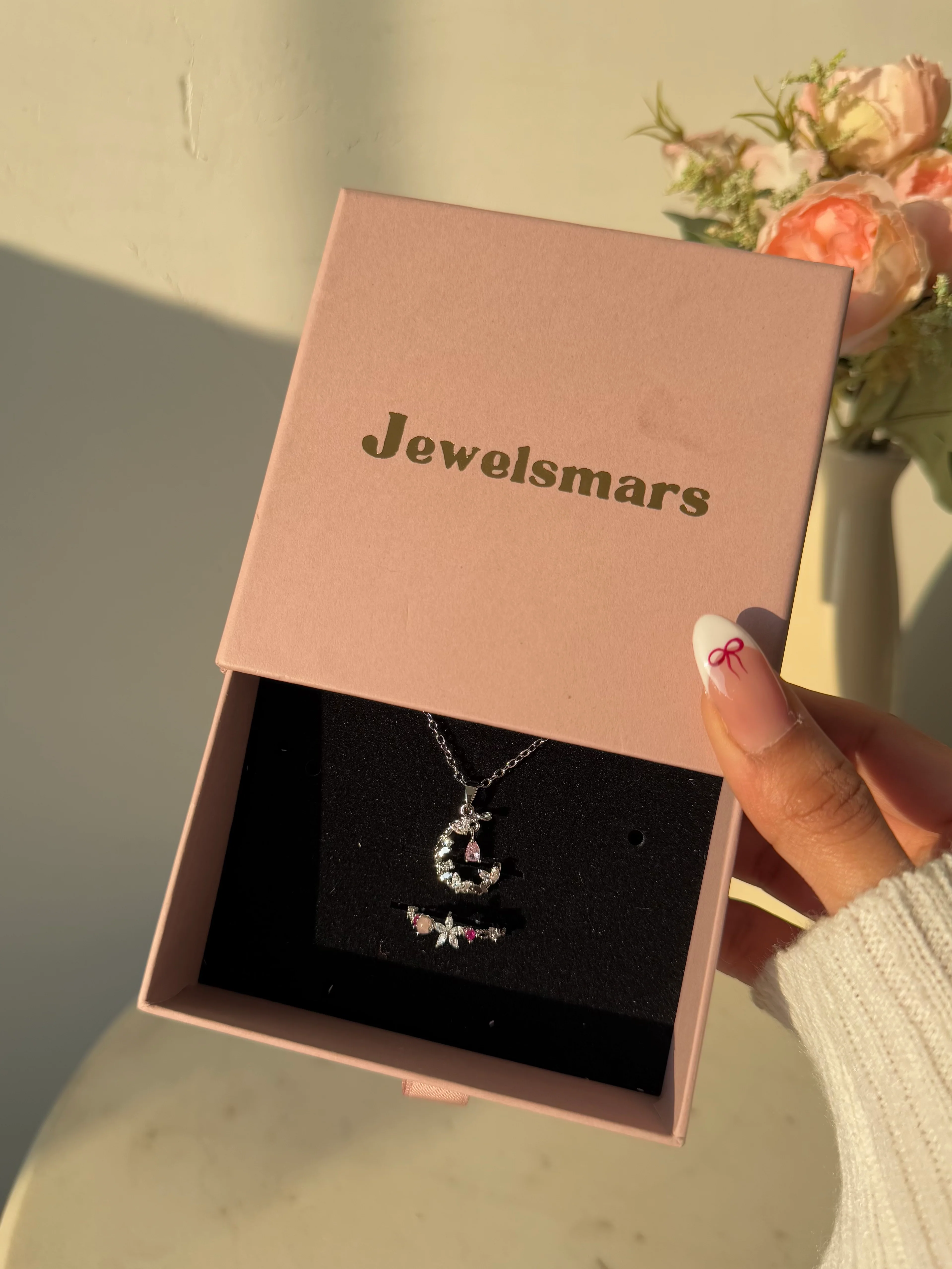 Minimal Gift Box for her - Image 2