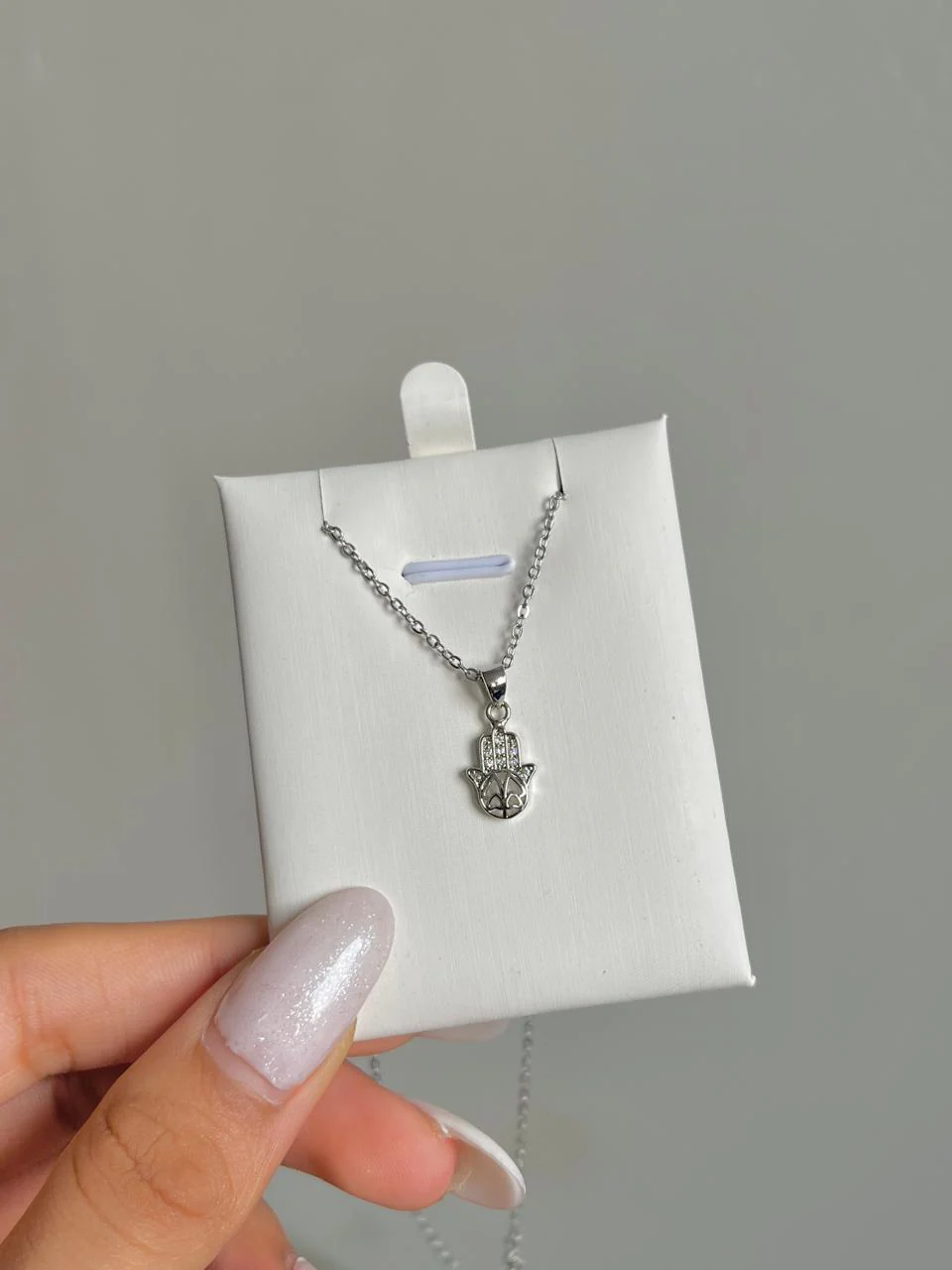 Minimal Hamsa Necklace