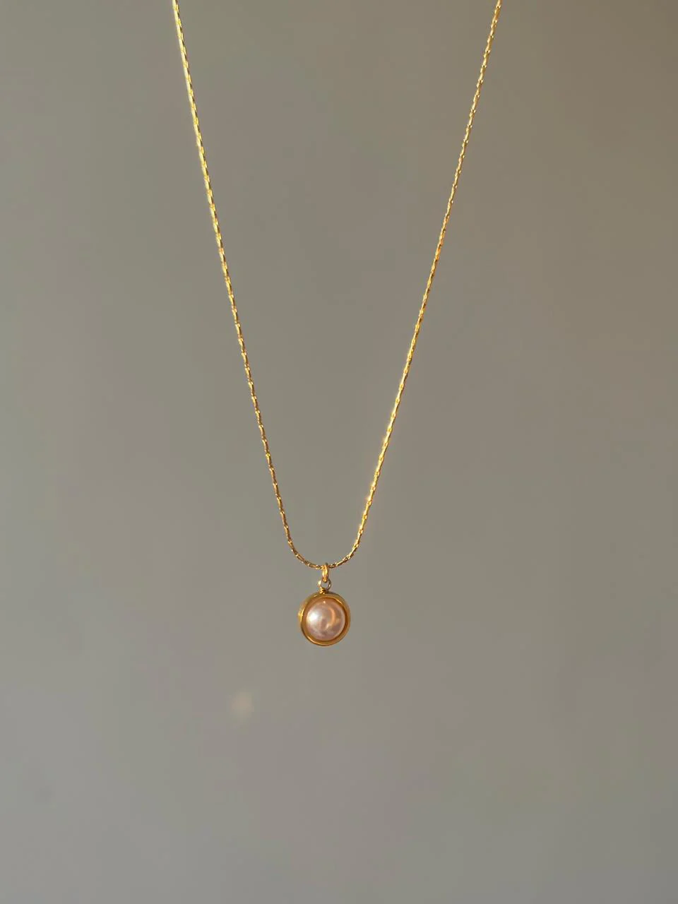 Minimal Pearl Necklace [18k gold plated]