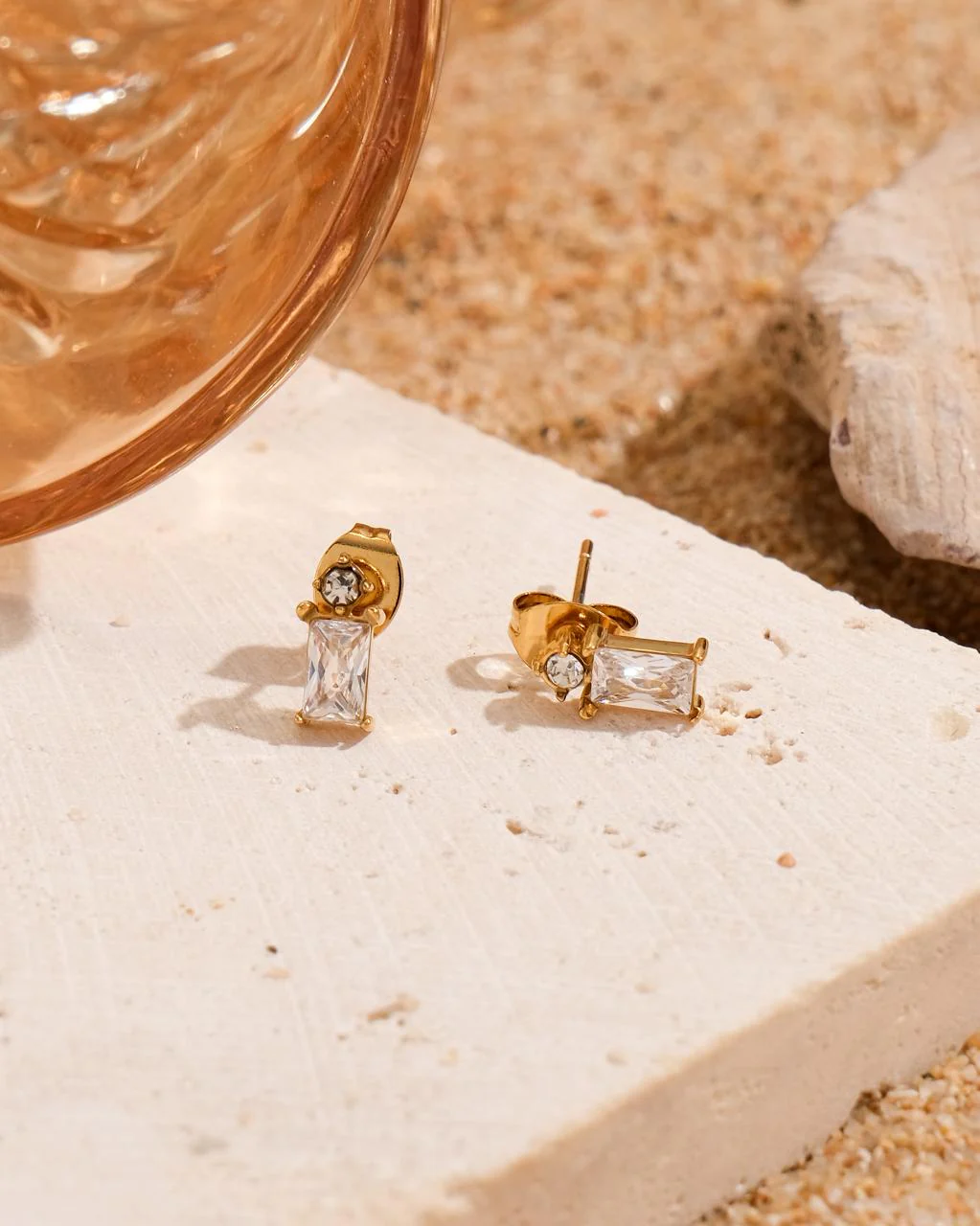 Minimalistic Malibu Earrings - Image 4