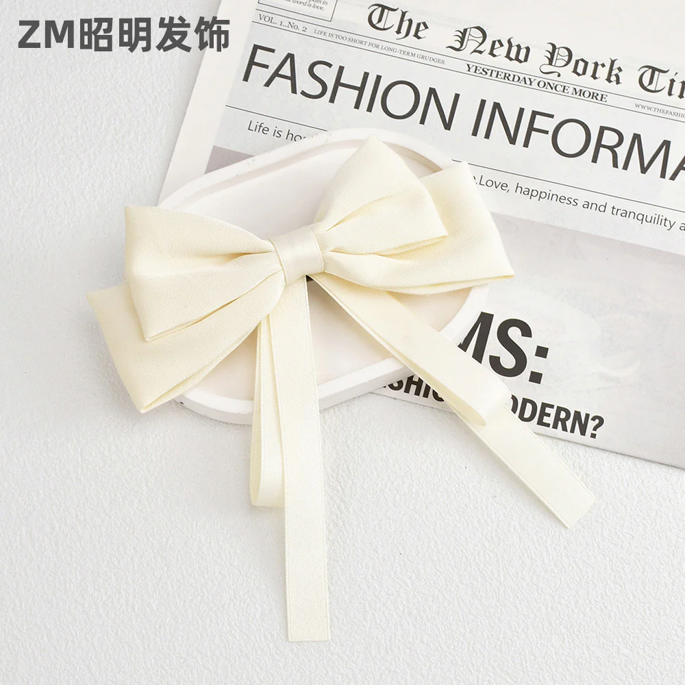 Mirabelle Premium Hair Bow - Image 2