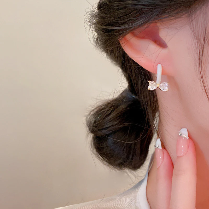 My Mini Bow Earrings - Image 3