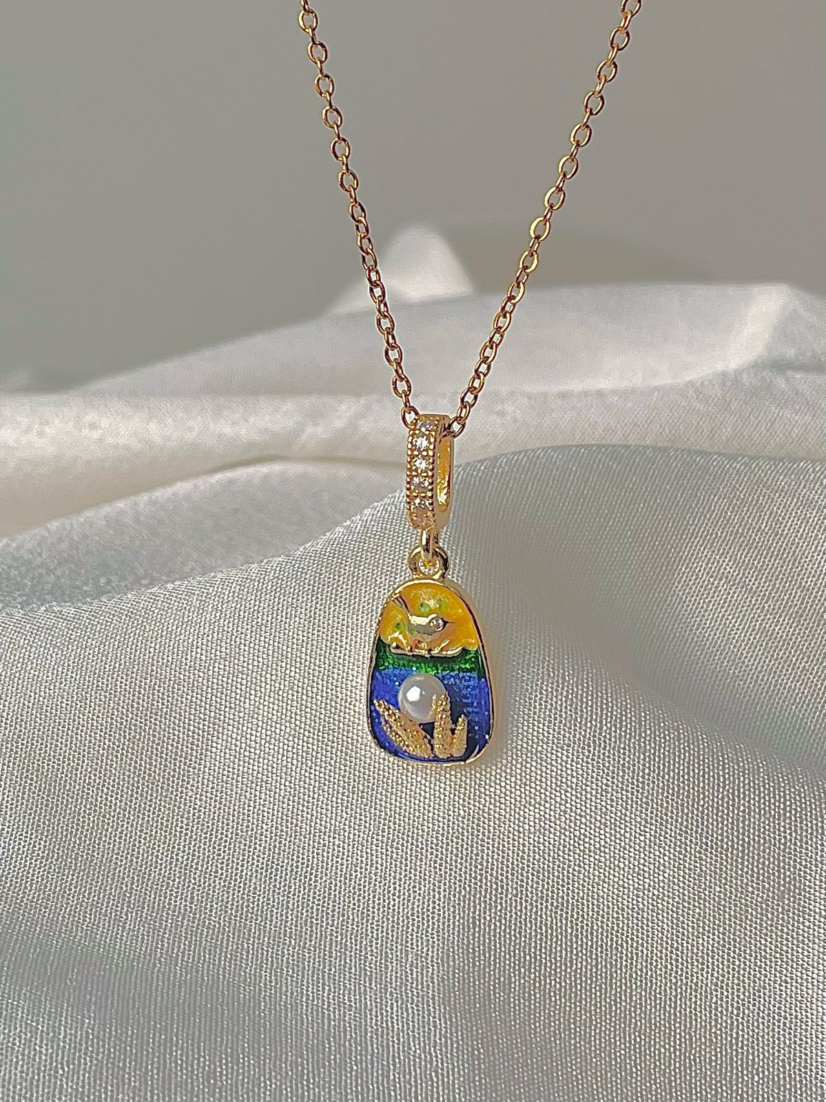 Feather whispers Necklace - Image 2