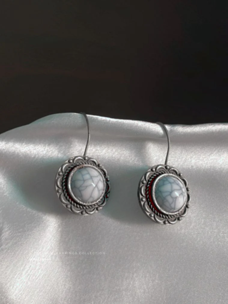 Nayani Earrings - Image 2