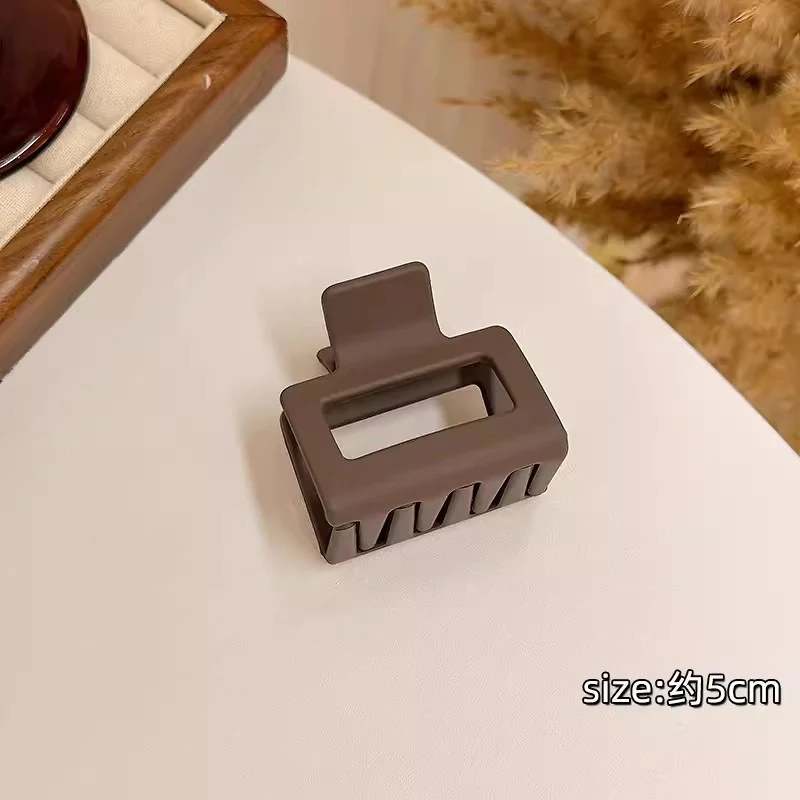 Neutral Vibes Hair Claws - Image 5