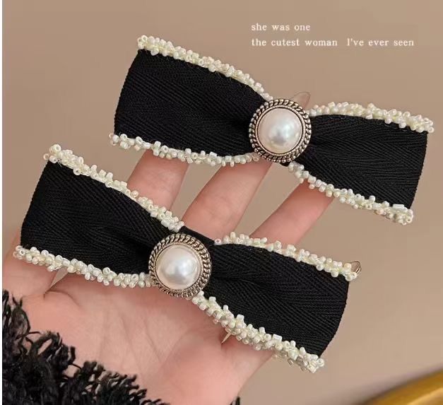 Old Money Aesthetic Hair Clip - Image 3