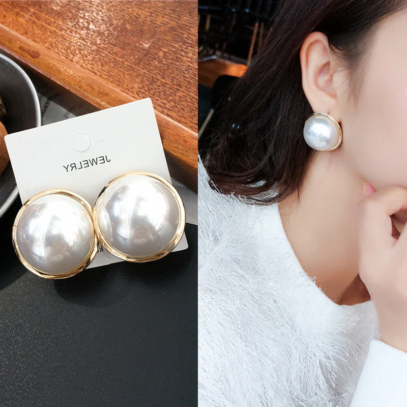 Old money meets Pearl Earrings - Image 3