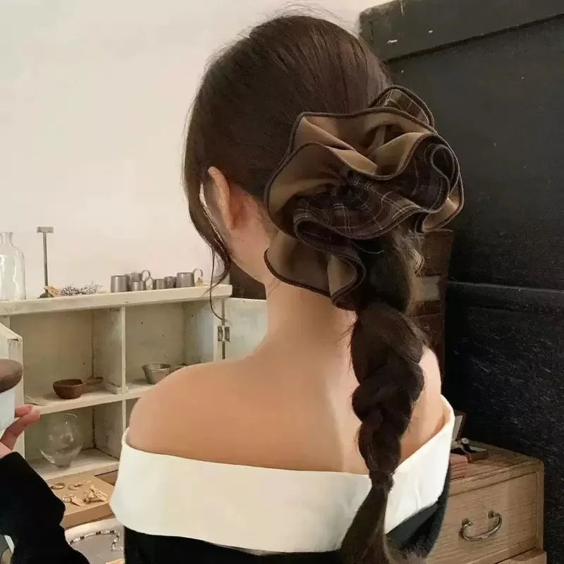 Old-school Ghingham Scrunchie - Image 2