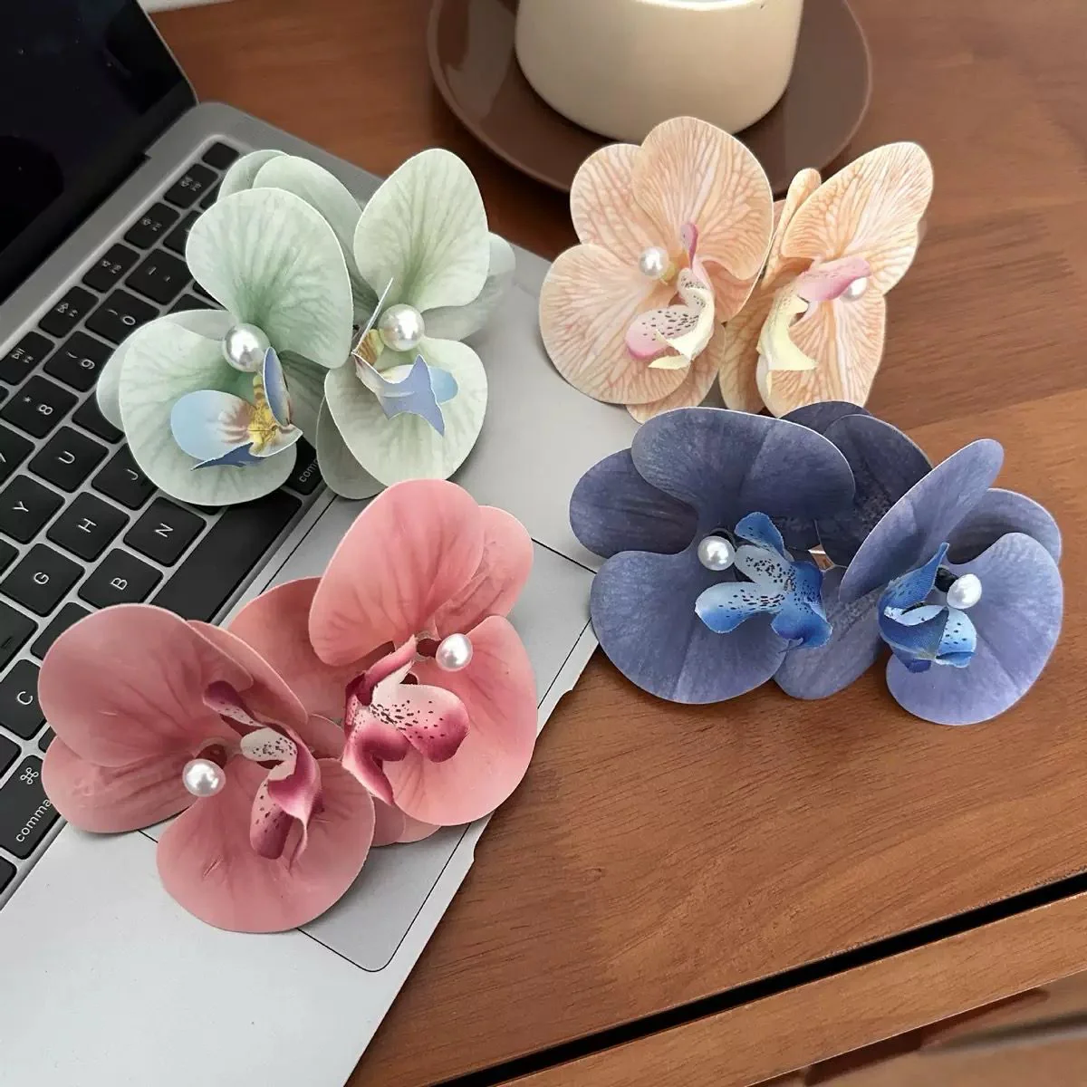Orchid Hairclip- baby blue - Image 5