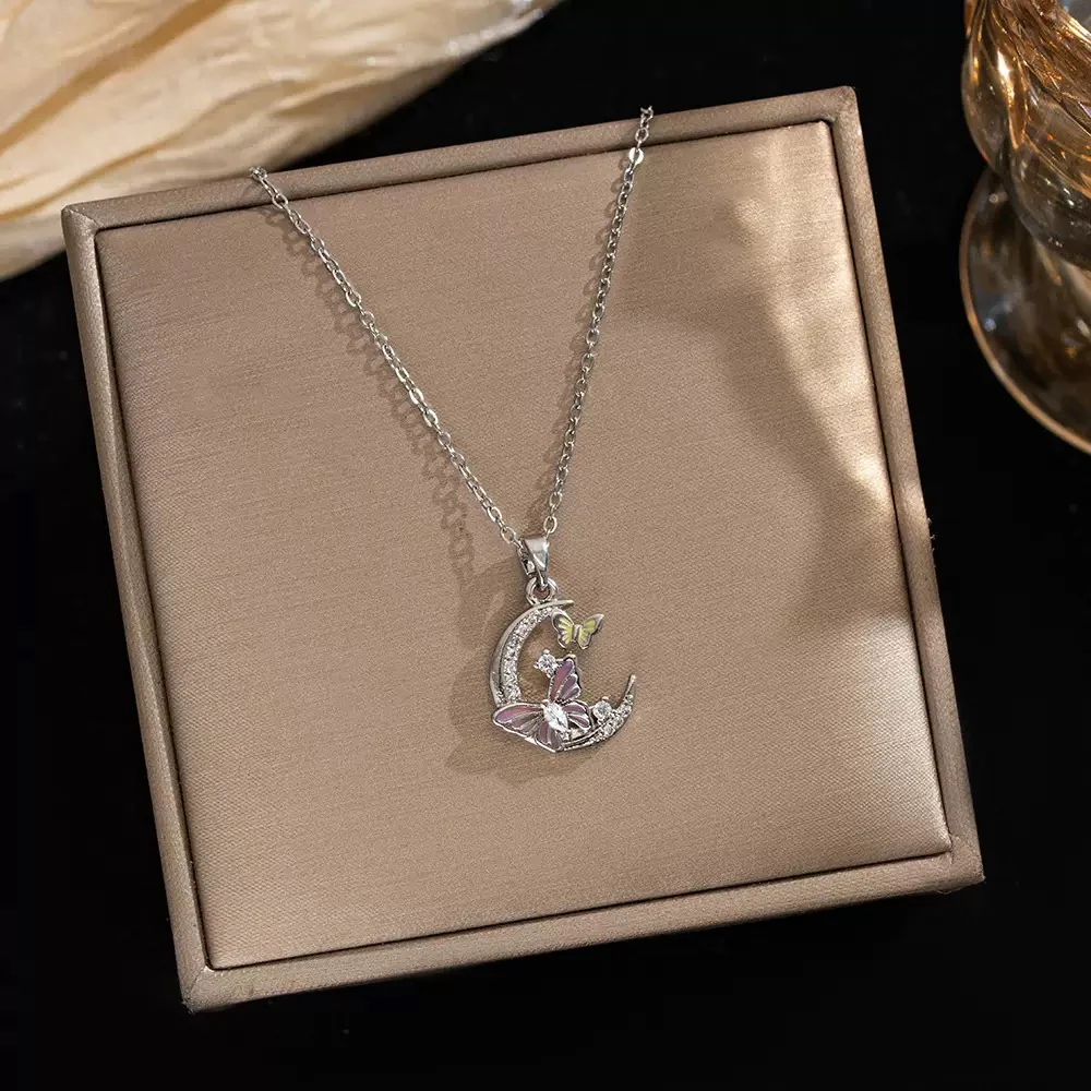 Over the moon! Necklace - Image 2