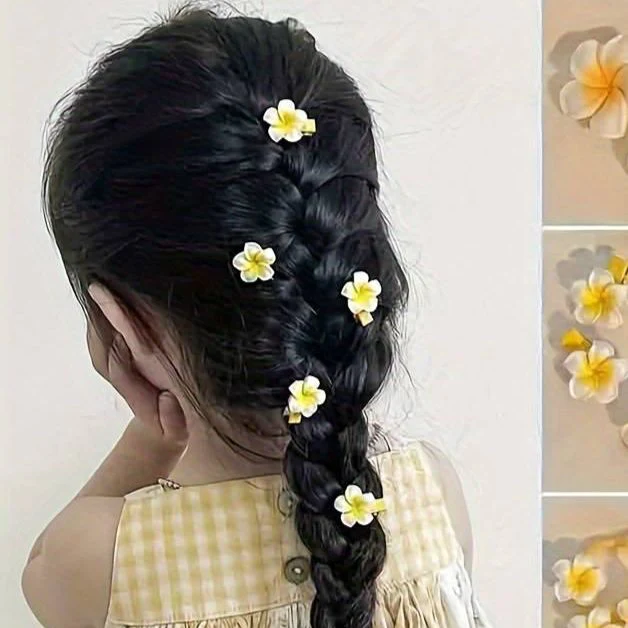 Pack of 5 cute Floral Hairpins - Image 2