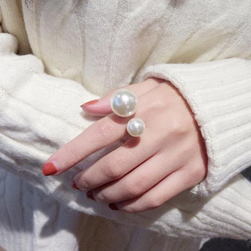 Pair of Pearl Ring - Image 5