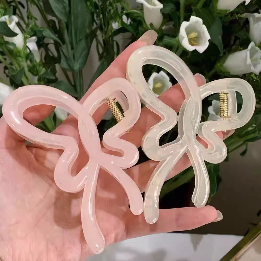 Pastel Mariposa Claw Clip