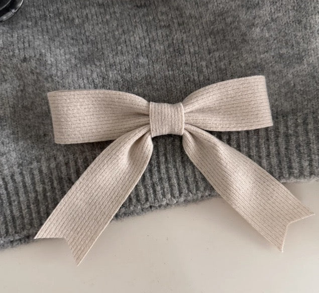 Pastel-snuggle Knitted Hair Bow - Image 12