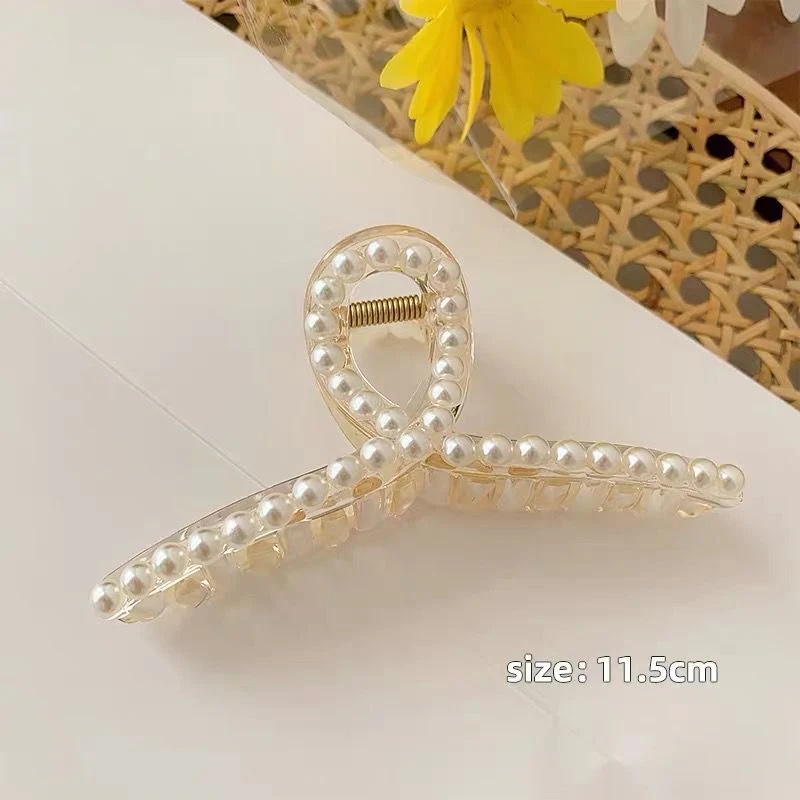 Pearl Delicacy! Clutcher - Image 2