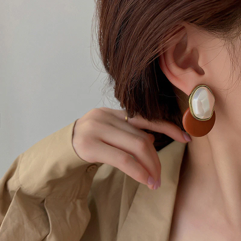 Pearl Espresso Earrings - Image 4