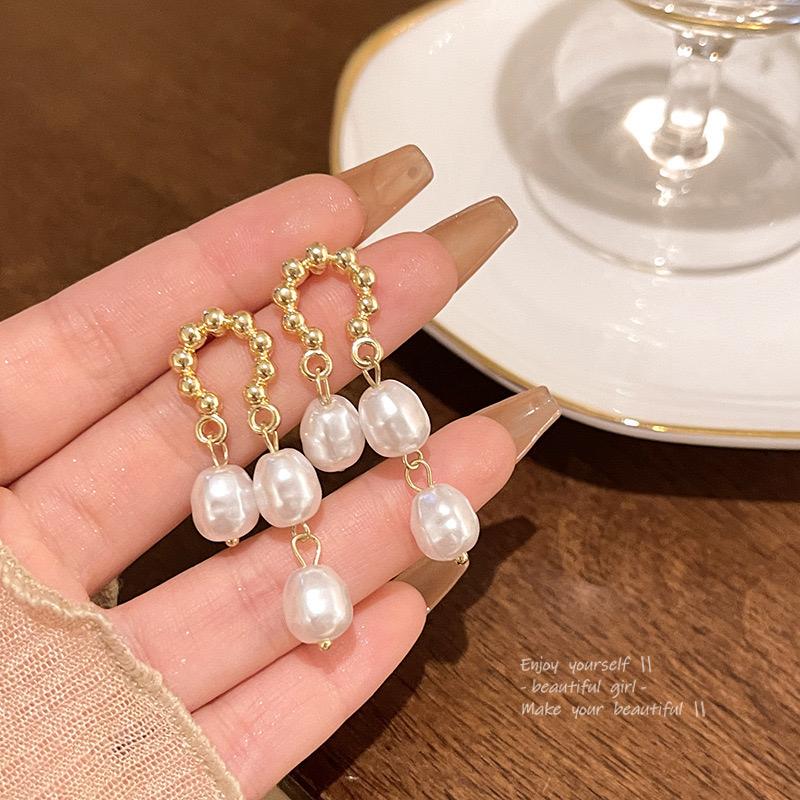 Pearl Perfection Earrings - Image 3