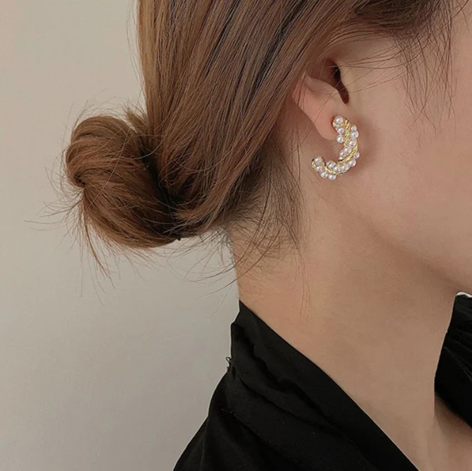 Pearls with a twist! Earrings - Image 2