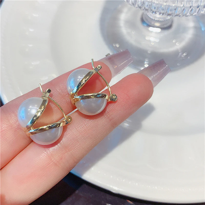 Pearly Euphoria Earrings - Image 5